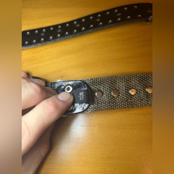 Rare Vintage Nanni heavy studded chainmail
"western" leather belt - Picture 3 of 16
